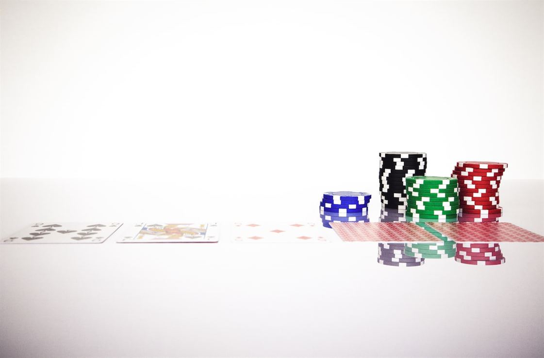 Quelle EST L’Importance de Comprendre Les Cotes ET Les Probabilités AU Poker ?